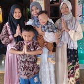 Thầ
