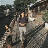 Nhi