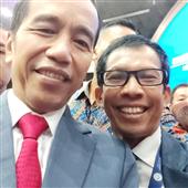 Thầ