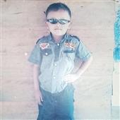 Thầ