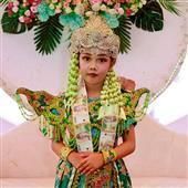 Thầ