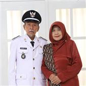 Thầ