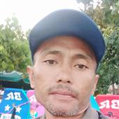 Thầ
