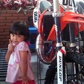 Thạ