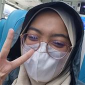 Nhậ