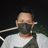 Thầ