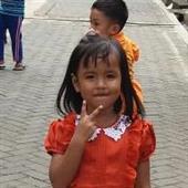 Thầ